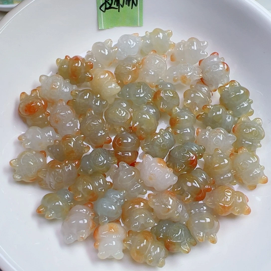 翡翠散珠拉布布一个