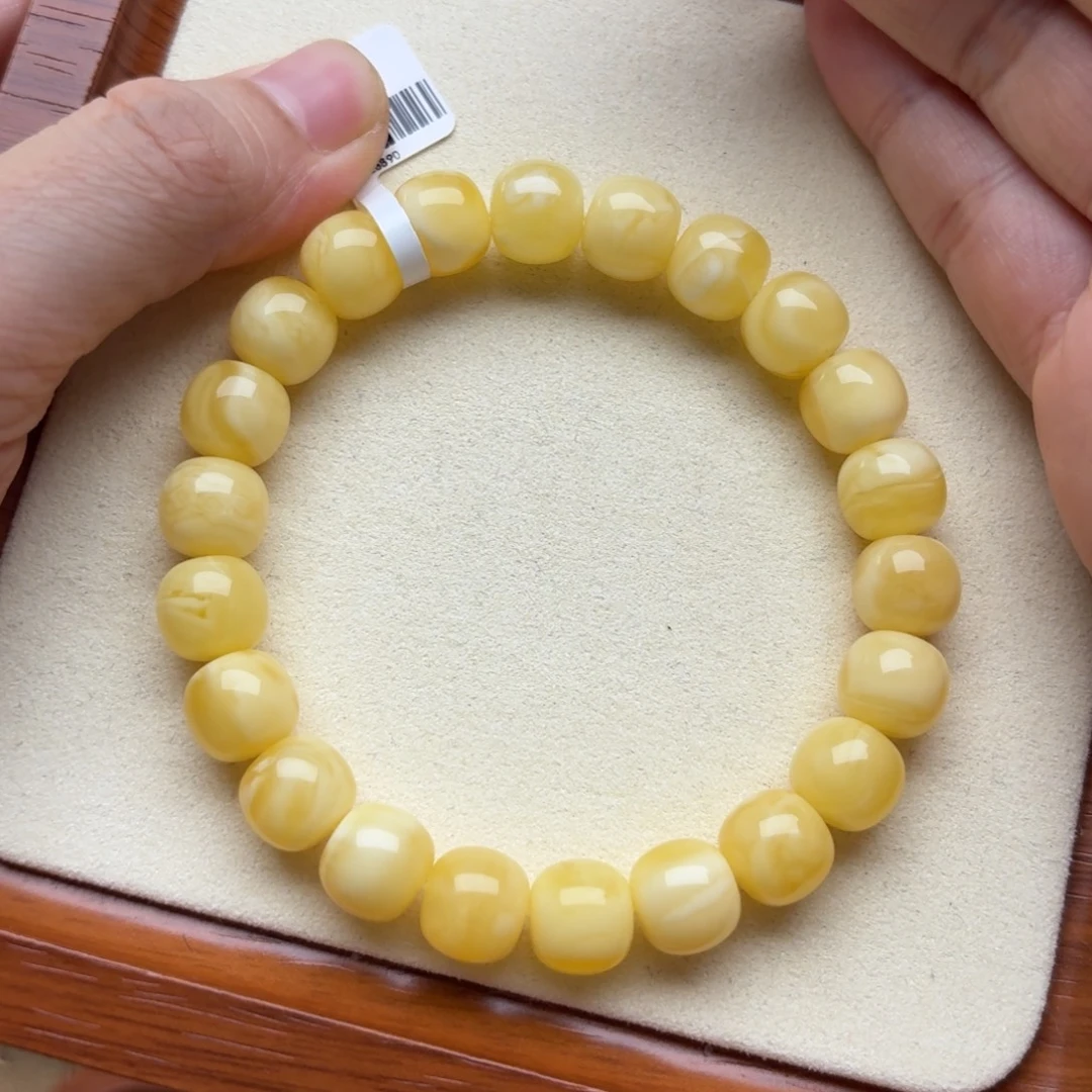 琥珀未镶嵌珠宝奇石648