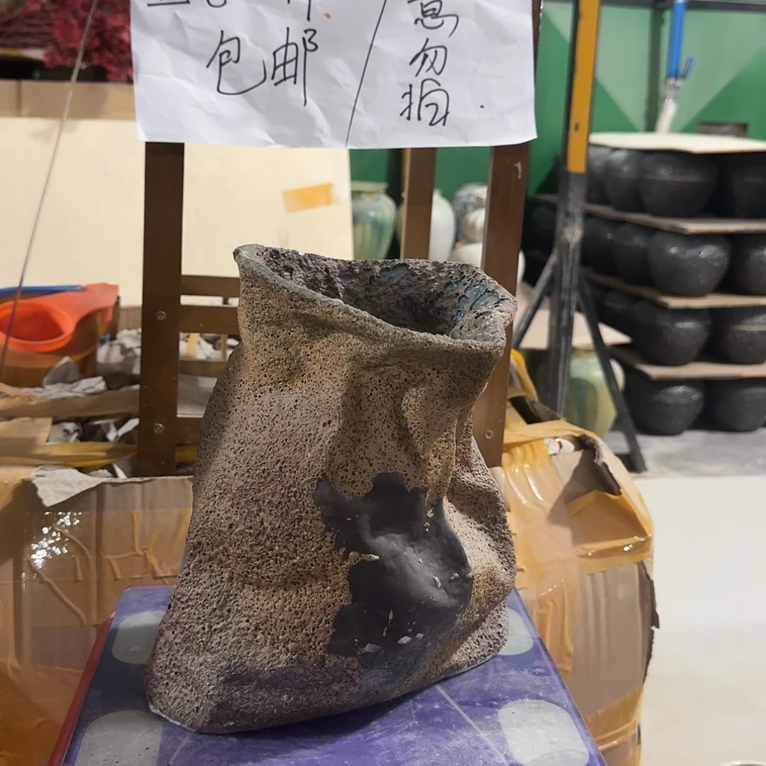 景德镇陶瓷花瓶微瑕