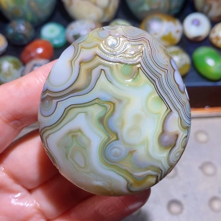 未镶嵌玛瑙/玉髓珠宝半成品15