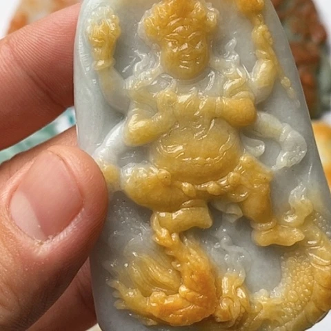 定制翡翠未镶嵌翡翠