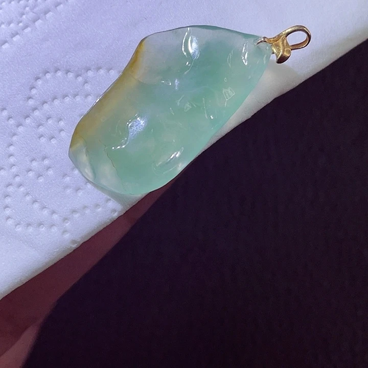 颈饰18K金镶嵌翡翠翡翠