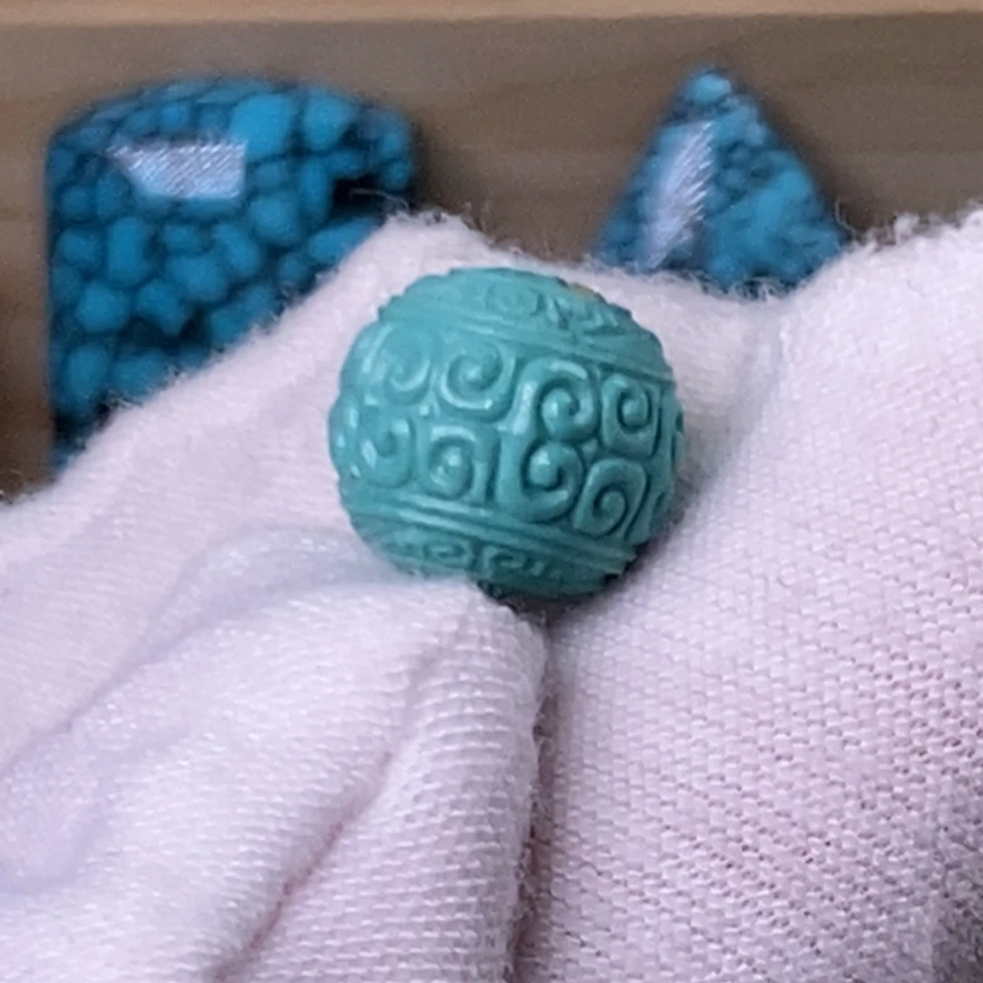 绿松石未镶嵌珠宝奇石10.7mm