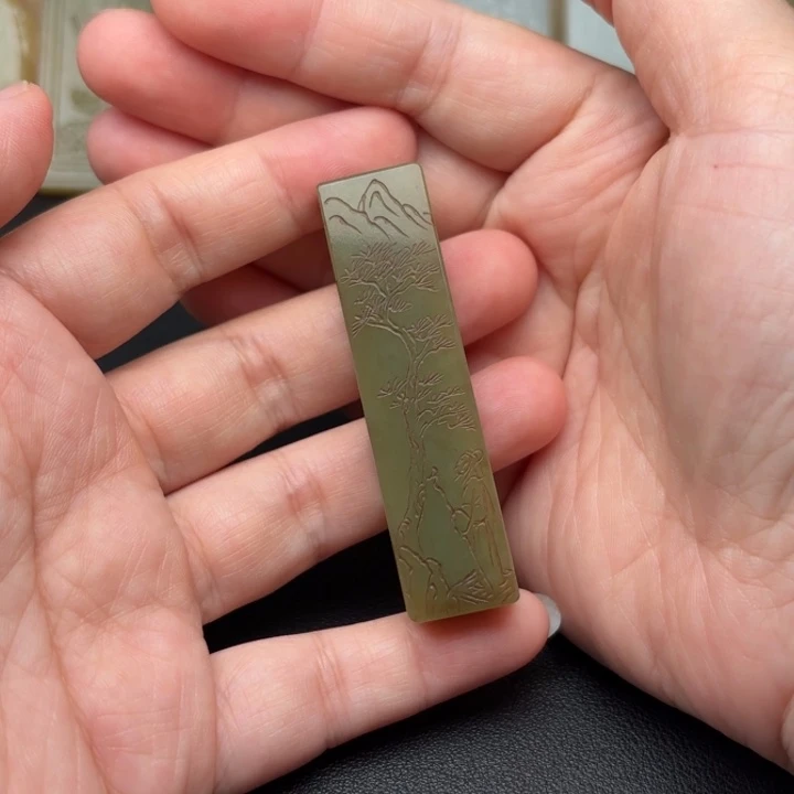 和田玉未镶嵌挂件高*