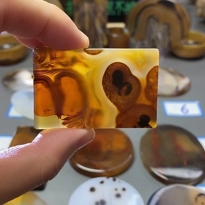 玛瑙/玉髓未镶嵌珠宝半成品