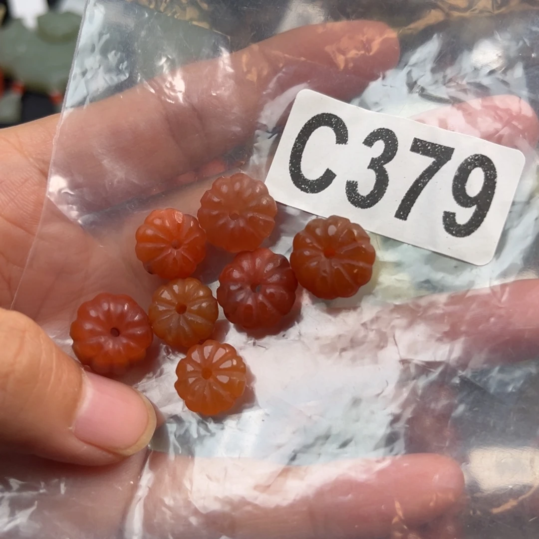 南红玛瑙未镶嵌珠宝奇石