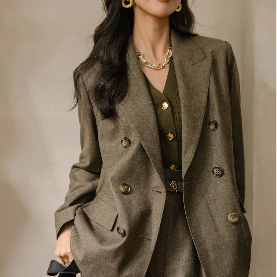 PESARO【星线好物】气质修身短款时尚针织衫 3209-3027