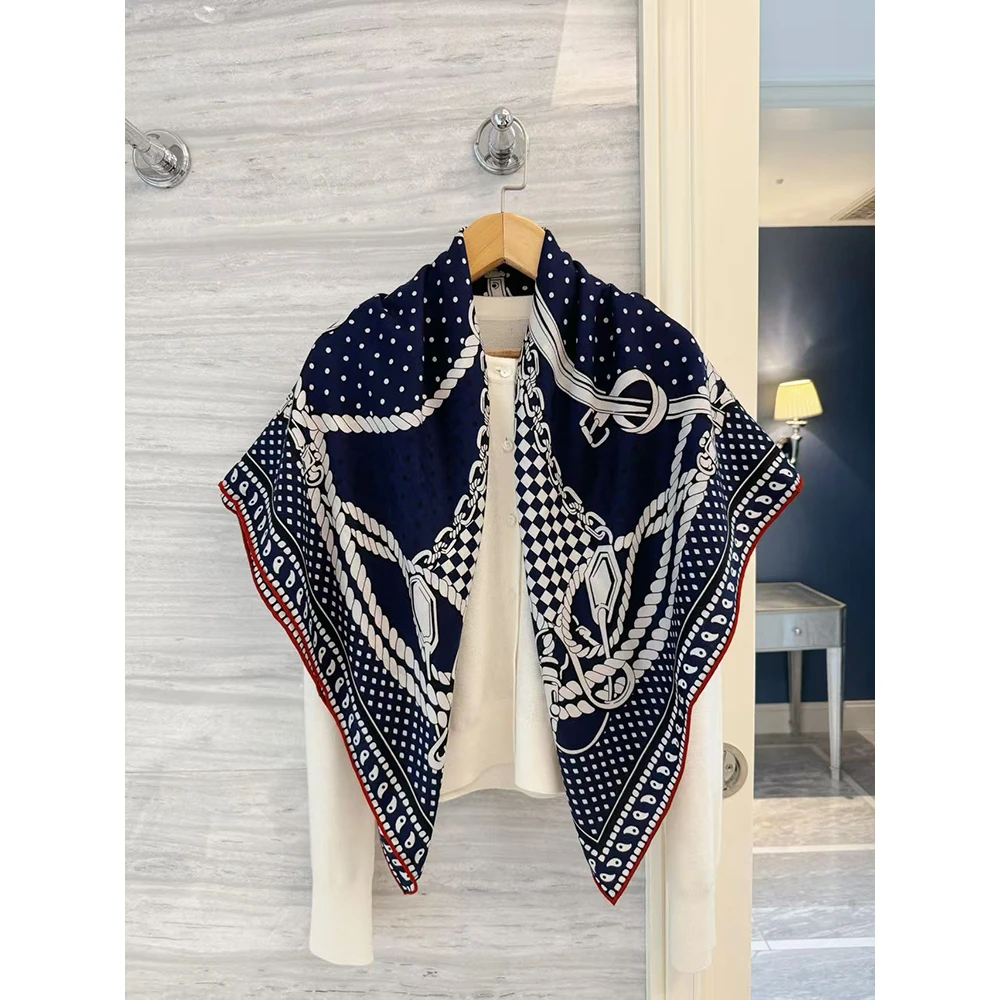 NINASOLOR幸运四叶草气质皇室蓝丝大方巾保暖围巾披肩外搭100cm