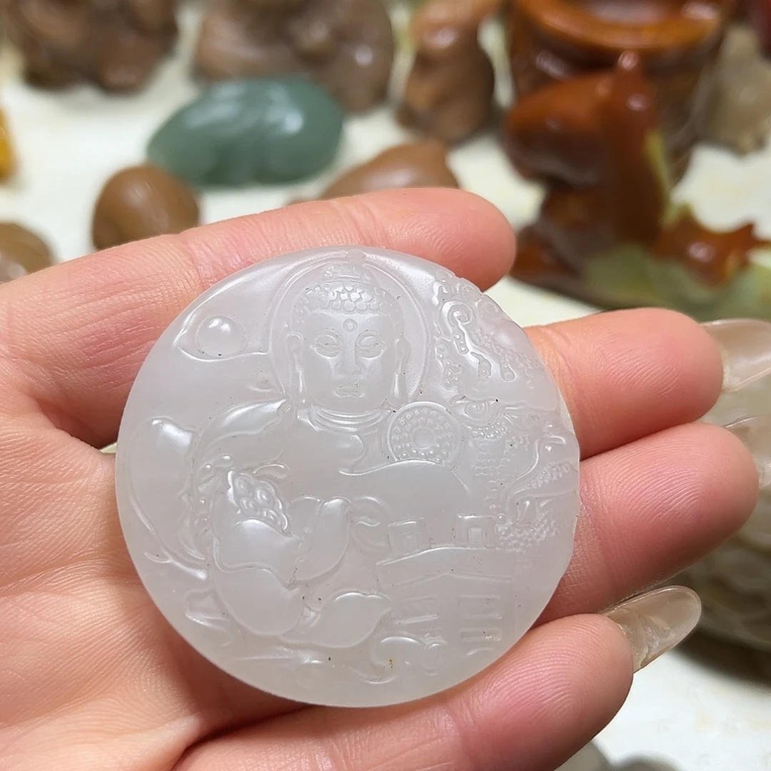 白玉菩提吊坠白玉菩提吊坠