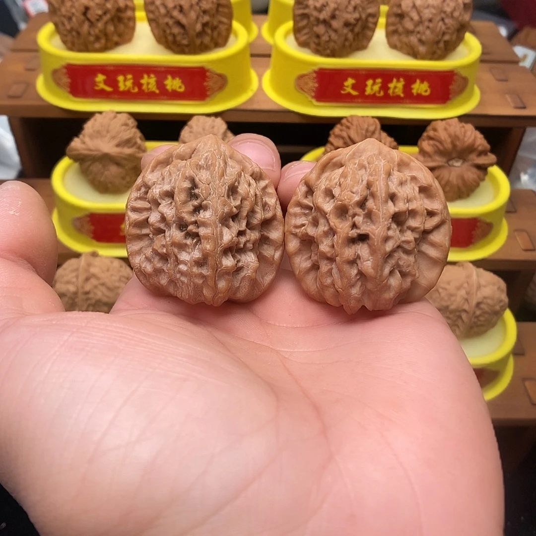 文玩核桃吊坠马老四39