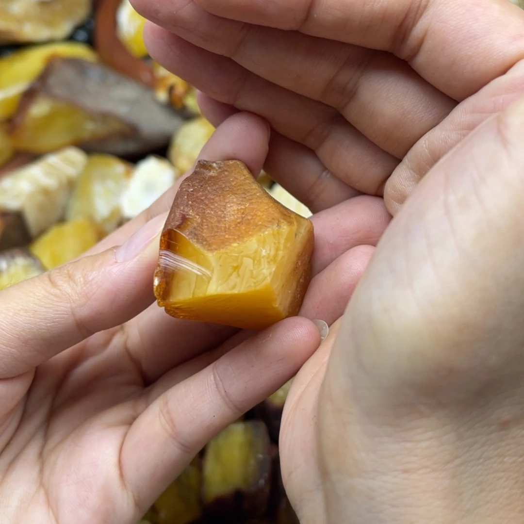 【闪购商品】未镶嵌定制琥珀