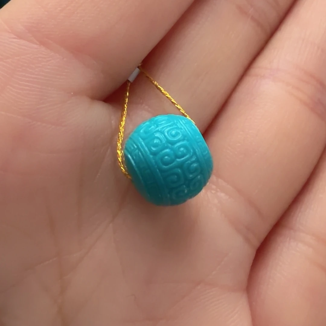 绿松石未镶嵌颈饰