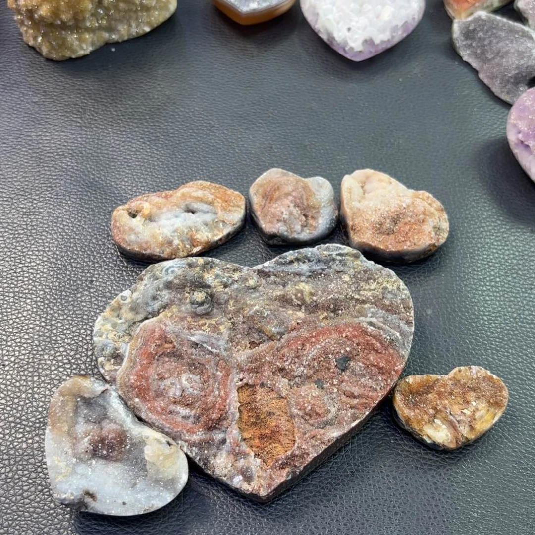 大型摆件（非配饰）未镶嵌紫晶一组爱心