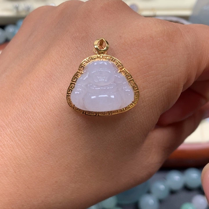 翡翠18K金镶嵌颈饰佛公