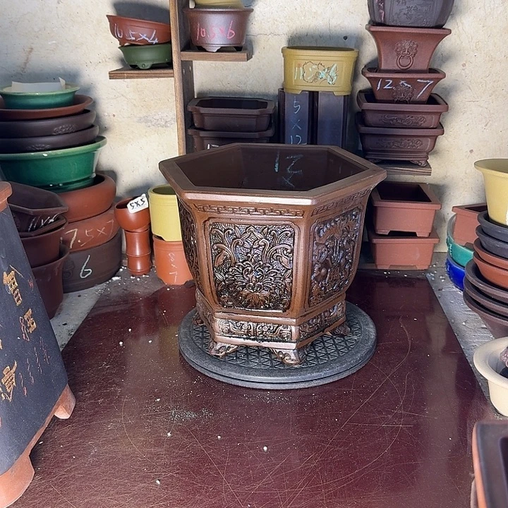 紫砂花盆，手工制作