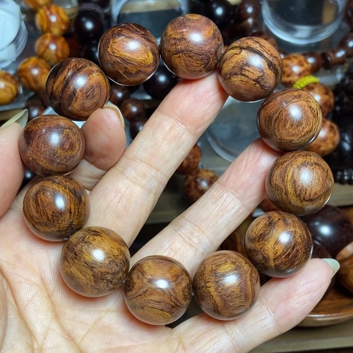 黄花梨/降香黄檀海南老料尺寸2.0小微瑕