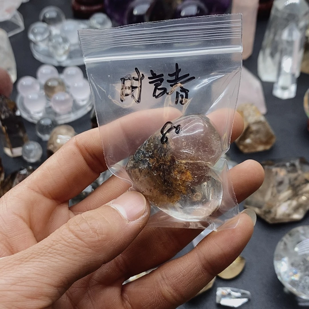 水晶幽灵水晶未镶嵌