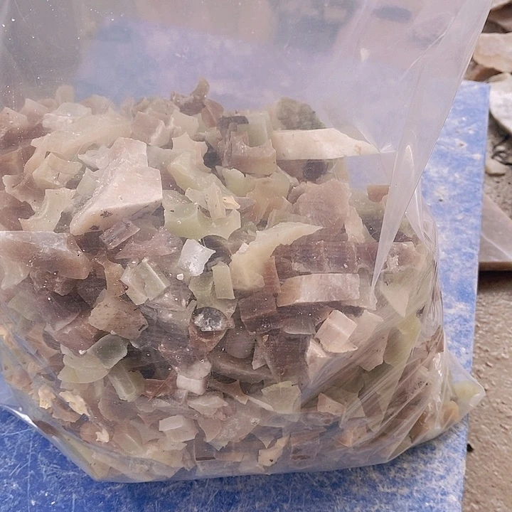 和田玉（糖玉）未镶嵌珠宝半成品吉****意