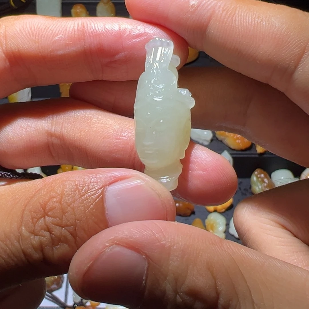 和田玉未镶嵌颈饰大*