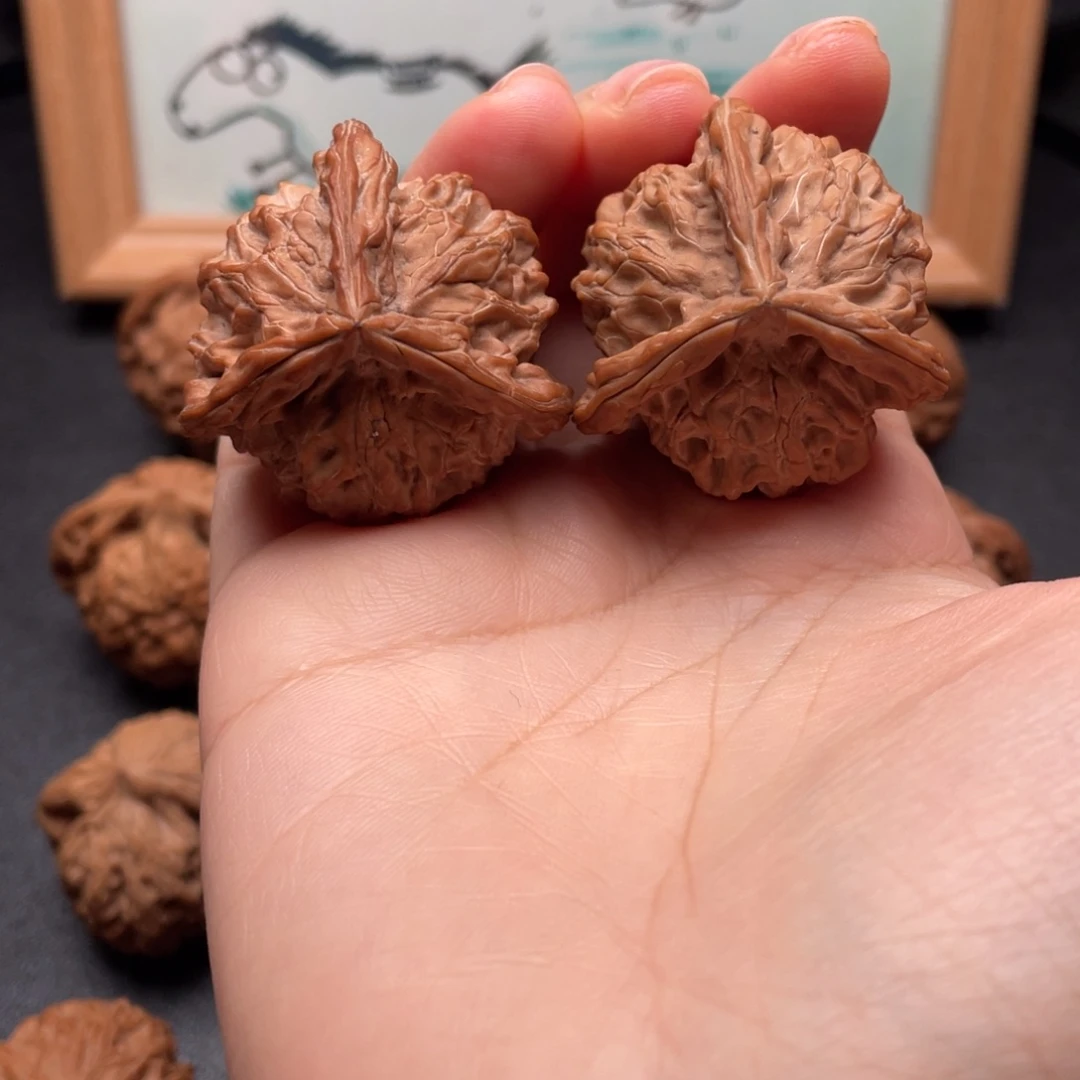 把件文玩核桃38全品盘山三棱