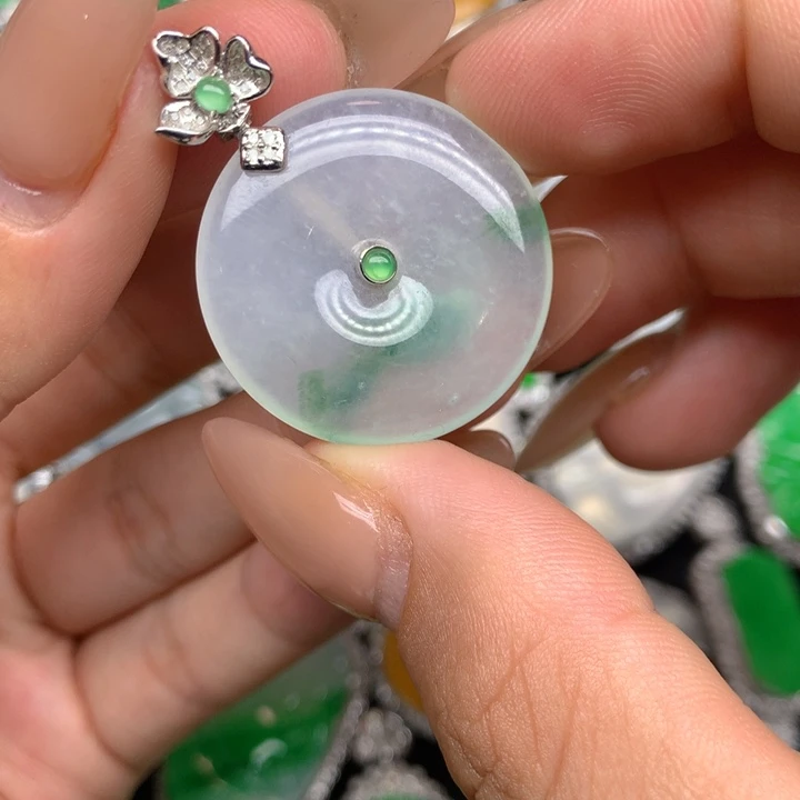 翡翠18K金镶嵌吊坠(不含链)