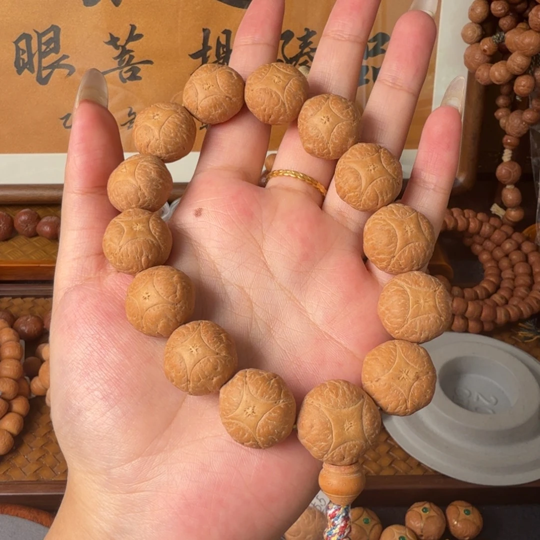 金****把件凤眼菩提麒麟眼手串