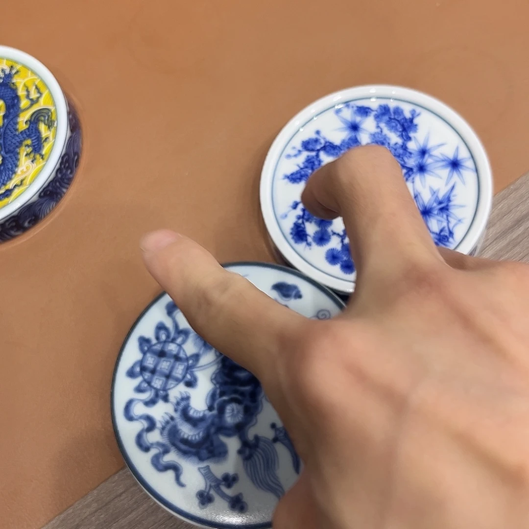 郭***浩福利盖置两个放漏