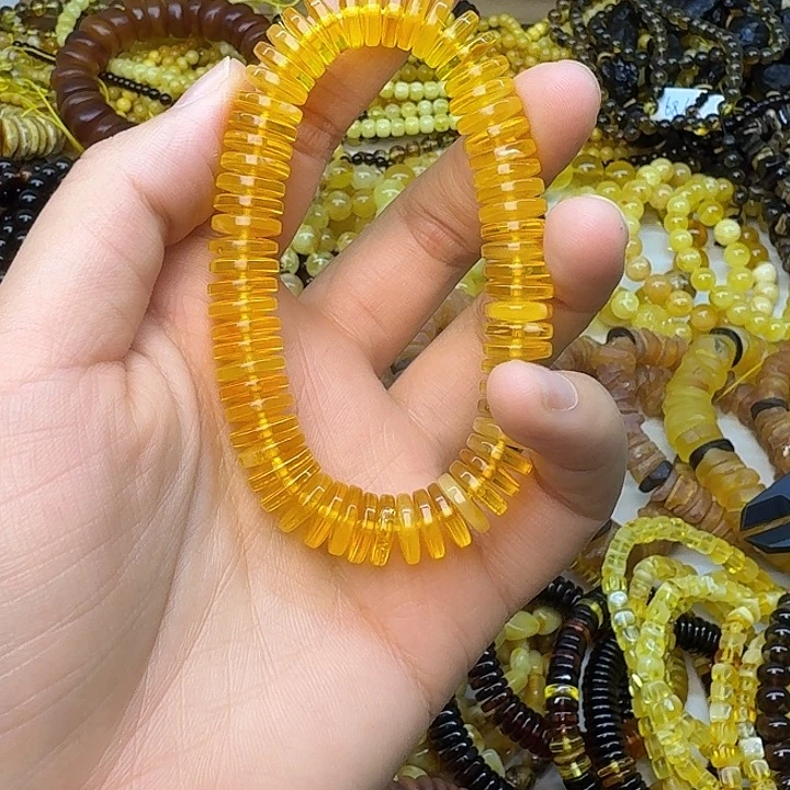 琥珀未镶嵌珠宝奇石