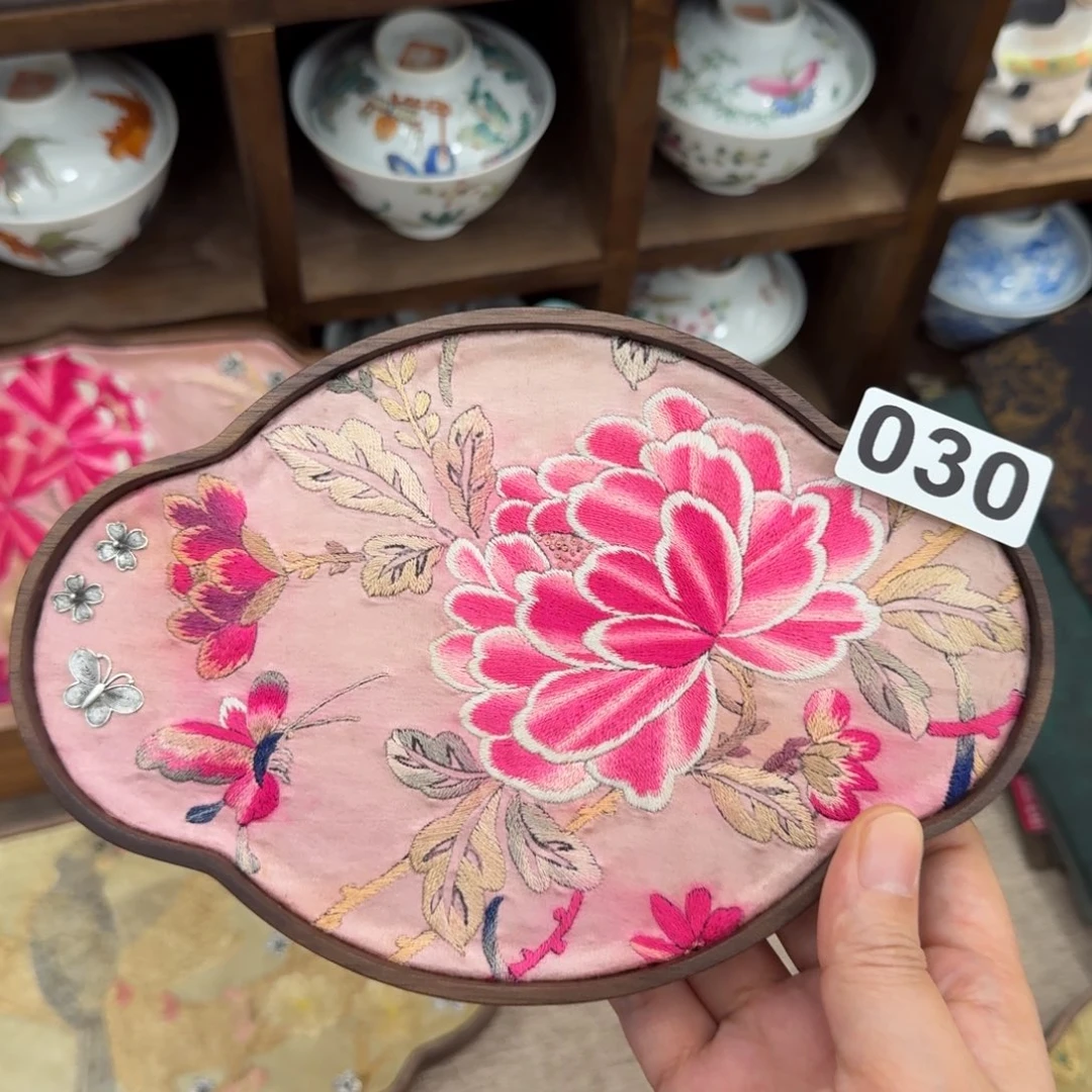 w****?啊哈哈哈哈哈哈哈哈哈哈哈哈