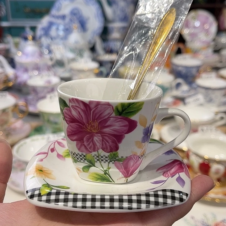 瓷器瓷器瓷器瓷器瓷器瓷器浓缩