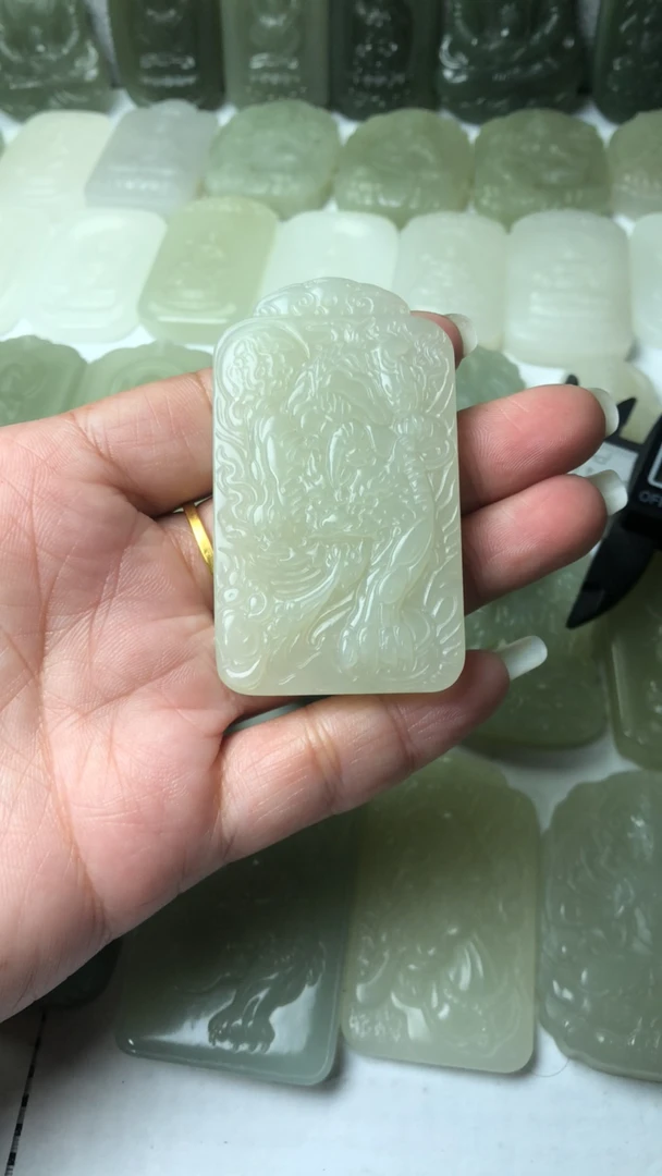 天然和田玉吊坠貔貅挂件招财牌子双面雕刻项链仿古平安吉祥高档