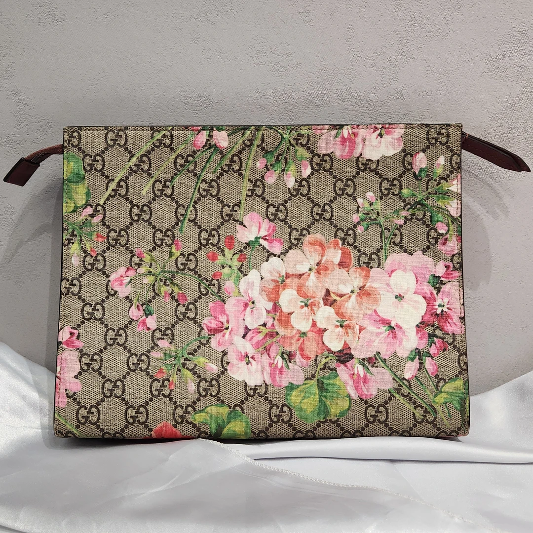 95新 GUCCI/古驰 花卉洗漱包/43026-KU2IN-8693/3800