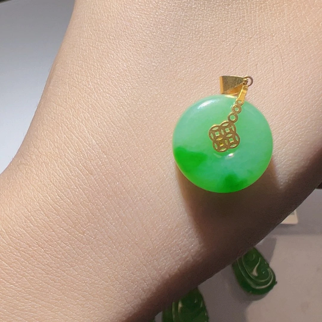 翡翠18K金镶嵌挂件翡翠