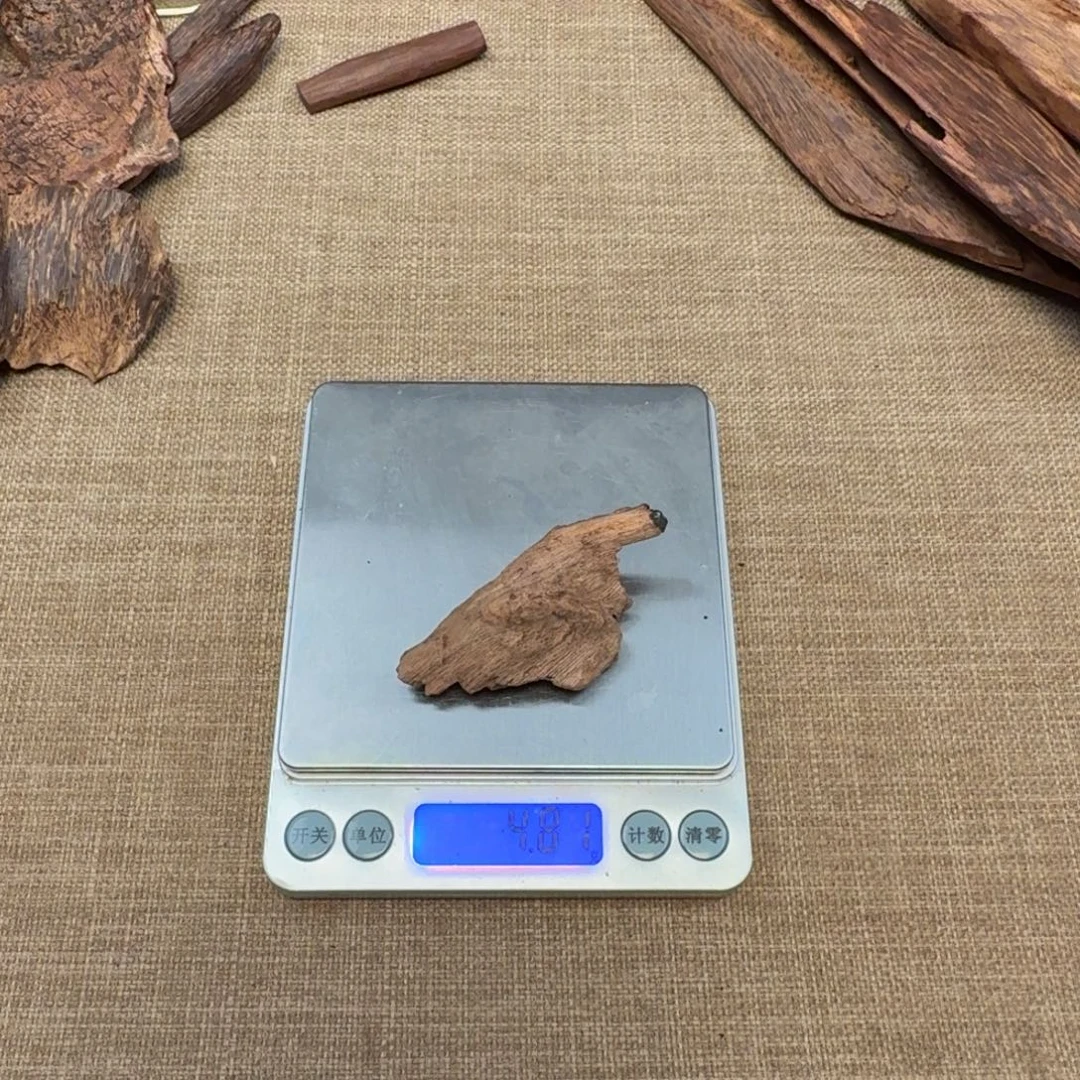 沉香越南顺化红土