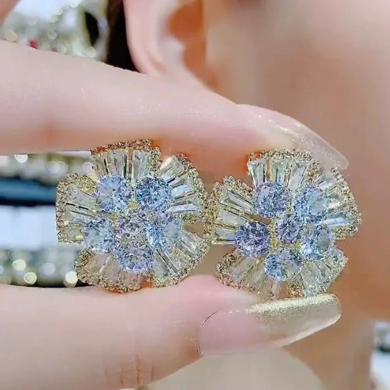 铜合金合成锆石耳饰 超闪锆石满钻花朵耳钉精致高端小众轻-589