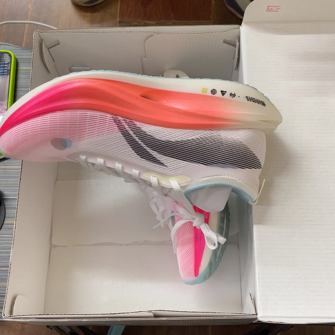 28李宁跑鞋40.250穿微脏