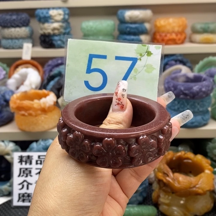 未镶嵌手镯石英岩玉