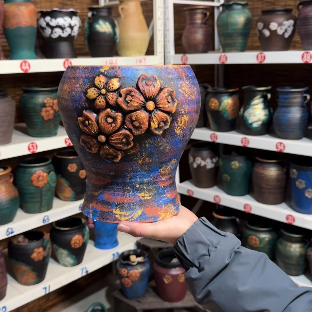 红陶红陶浮雕花盆炸炸炸