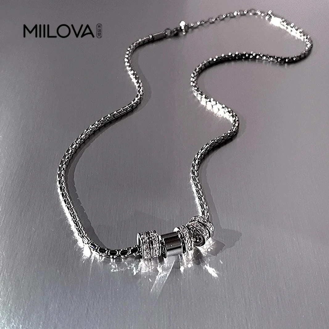 钛钢项链 中性冷淡风闪锆圆环吊坠项链女轻奢小众设计时尚简约ins