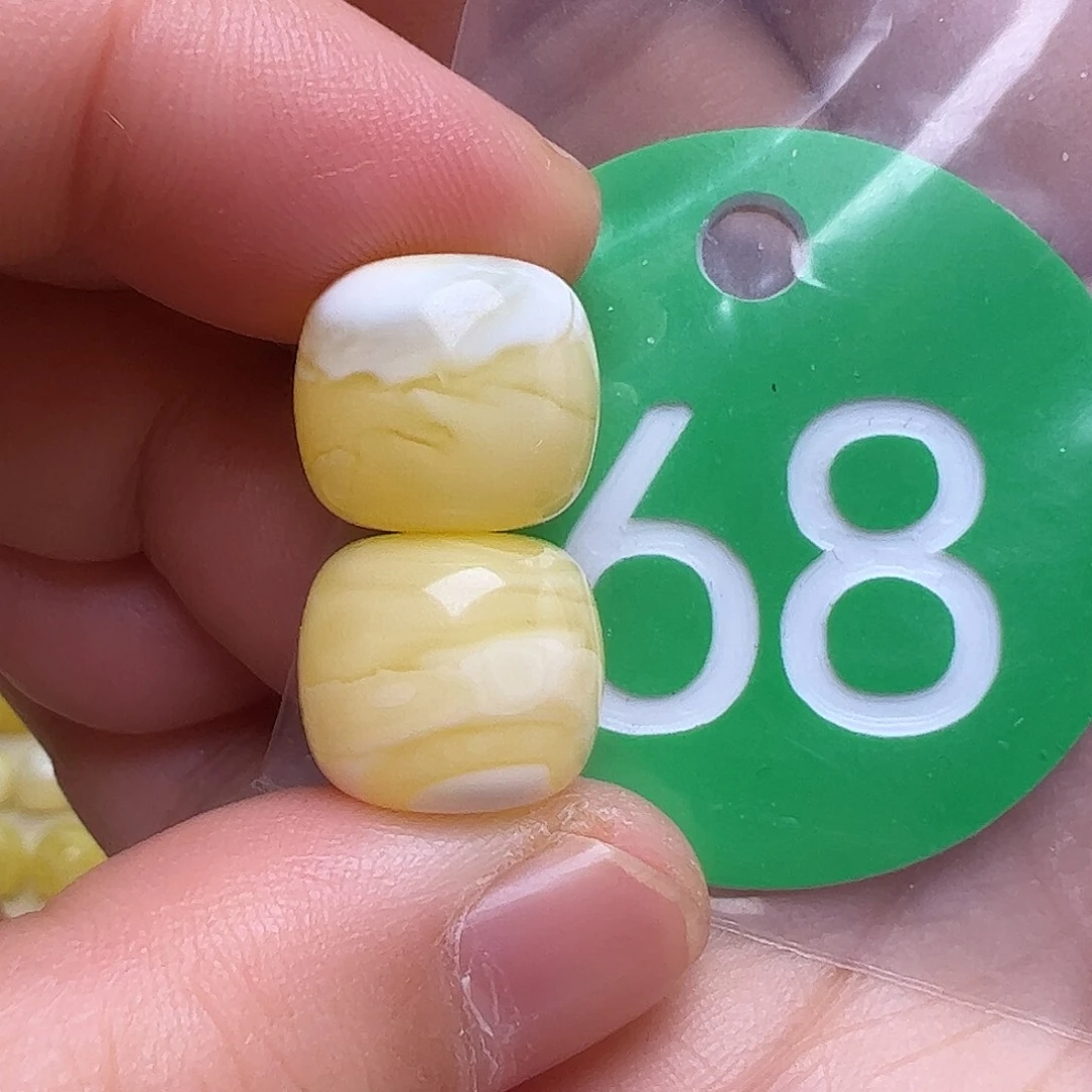 未镶嵌蜜蜡裸石H****h12m m