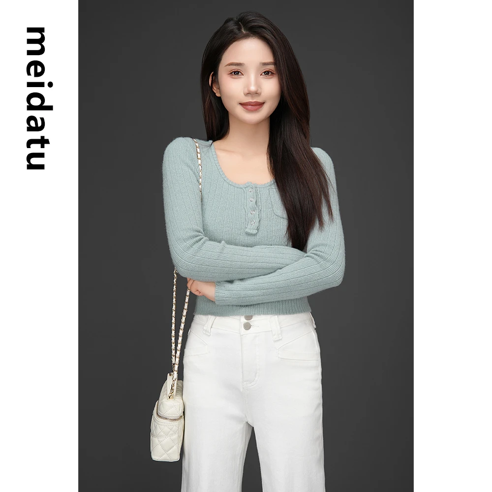 美哒兔（柔软轮廓）韩版圆领修身长袖毛织上衣（小个子版）bm1562-25