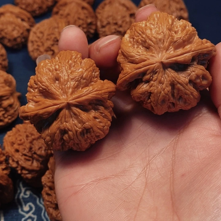 桃核吊坠46全品粗筋