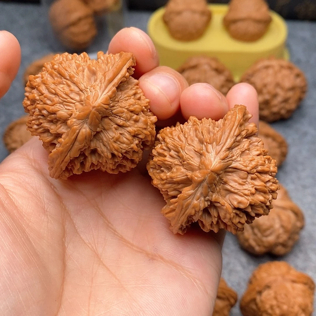 文玩核桃把件千****?满天星43全品