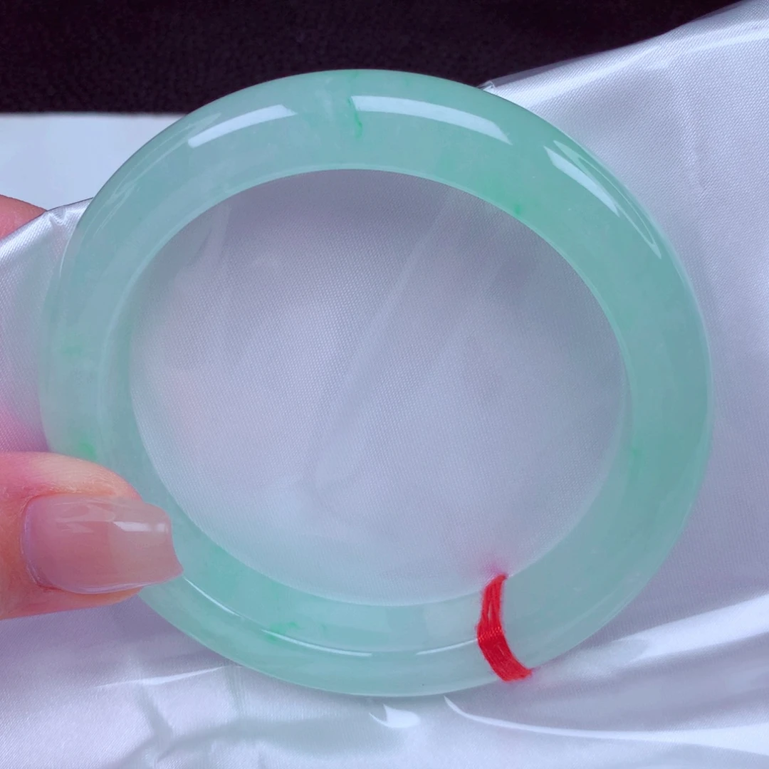 ～***风翡翠未镶嵌手镯手镯