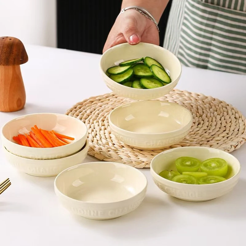 4.2英寸字母浮雕味碟4个装蘸料碟小吃碟陶瓷家用餐具调味碟