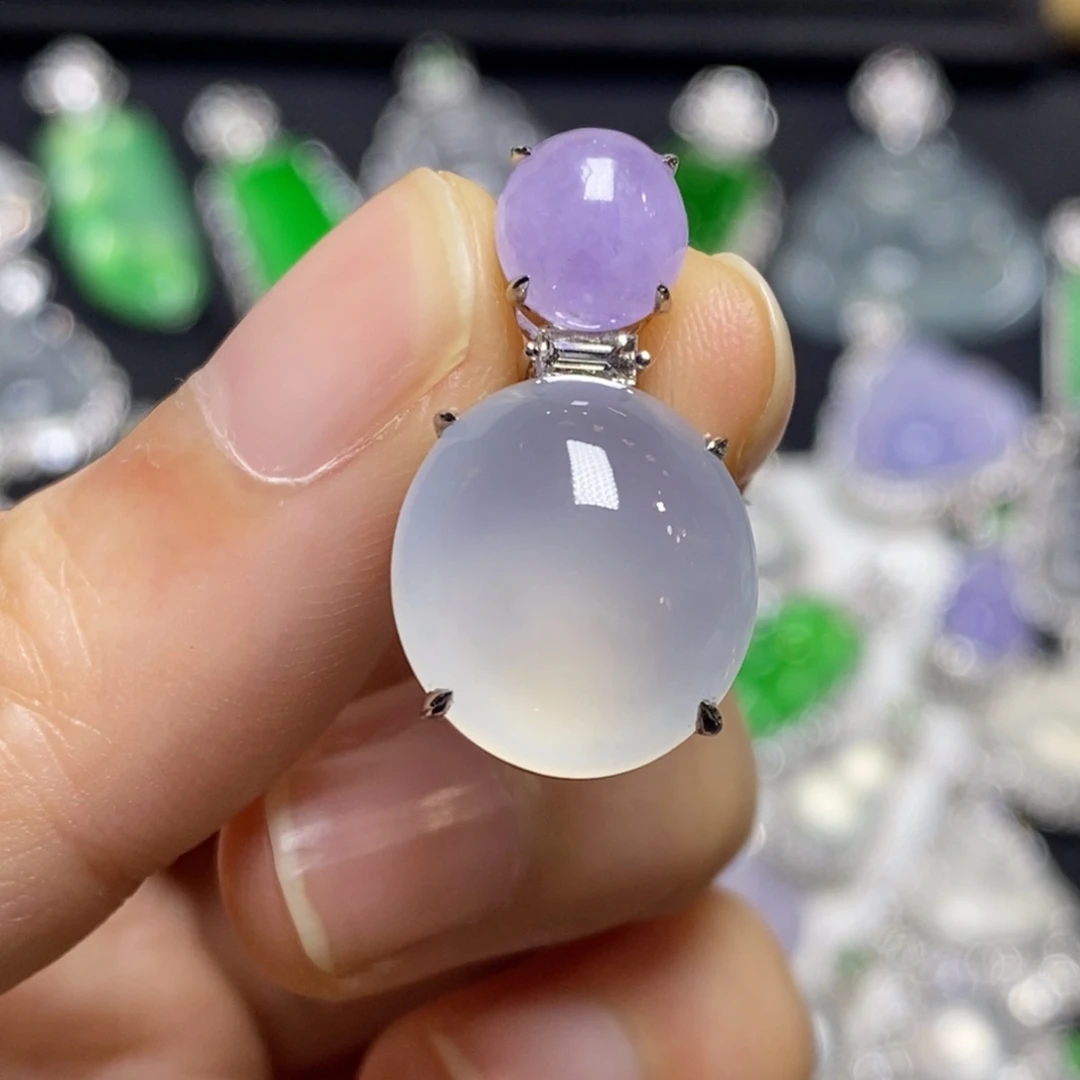 翡翠18K金镶嵌吊坠(不含链)蛋面