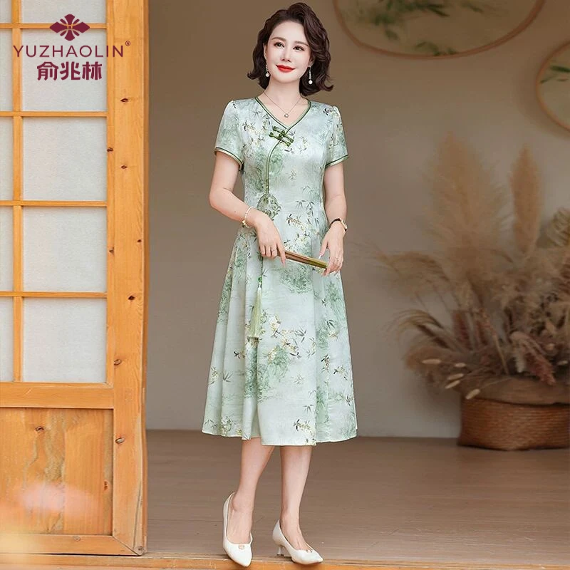 俞兆林妈妈夏装洋气新中式连衣裙女新款中老年高贵长裙遮肚国风裙