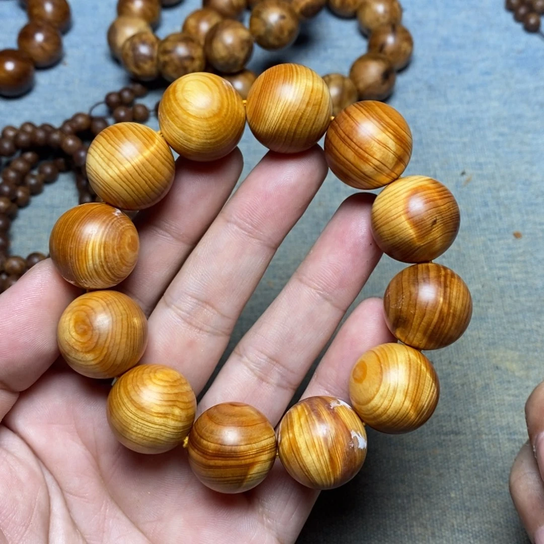 帅***过无事牌柏木（崖柏）