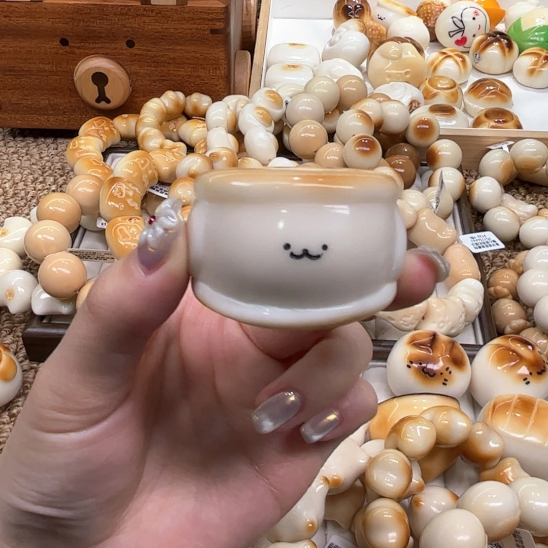 手串菩提根/象牙果9.24.38象牙果把件狗狗