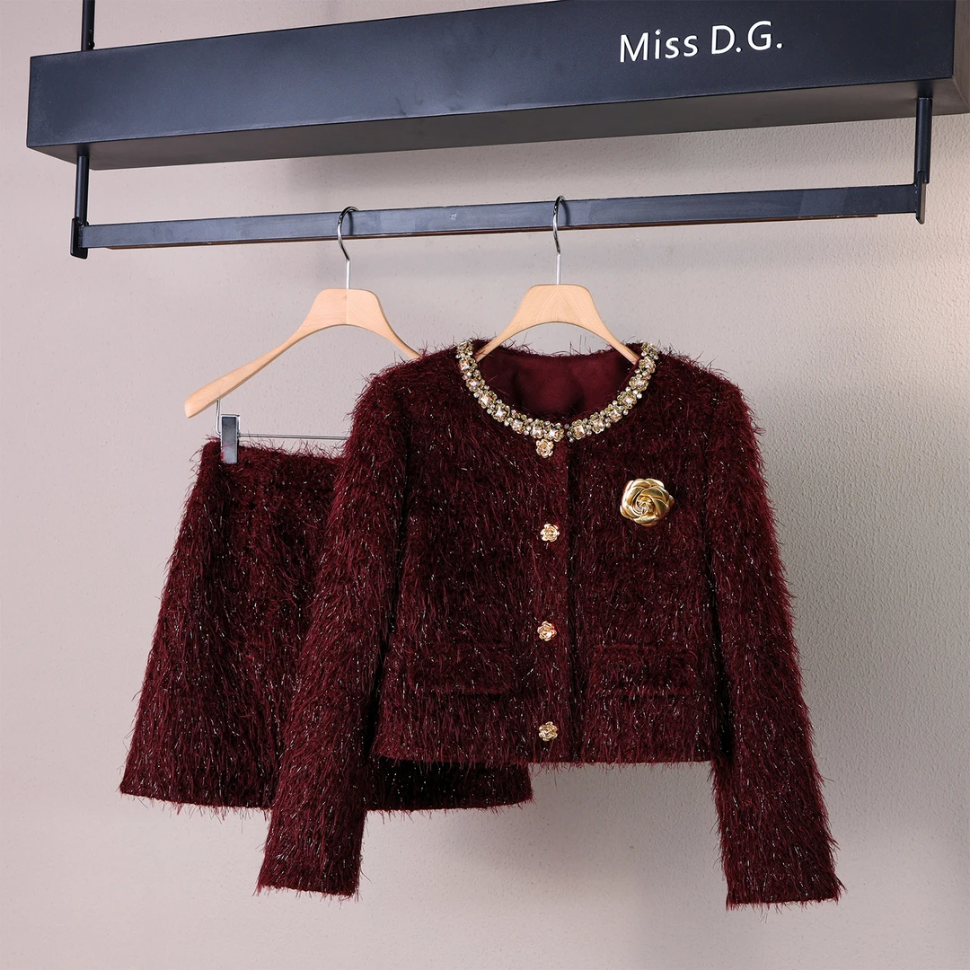 MissD.G.冬季新款千金感90白鸭绒小香风外套半身裙两件套XH-J443